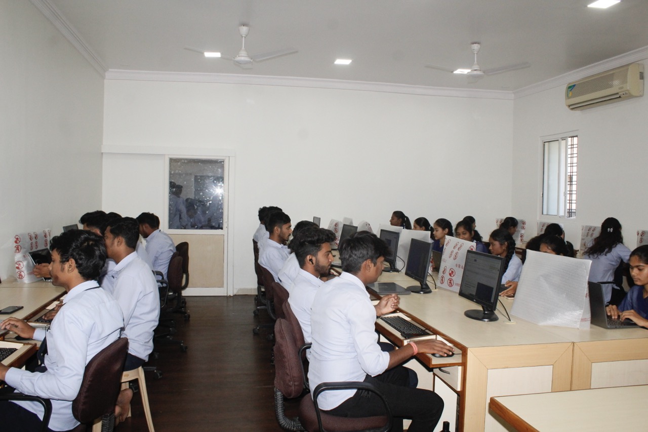 Computer lab workstations